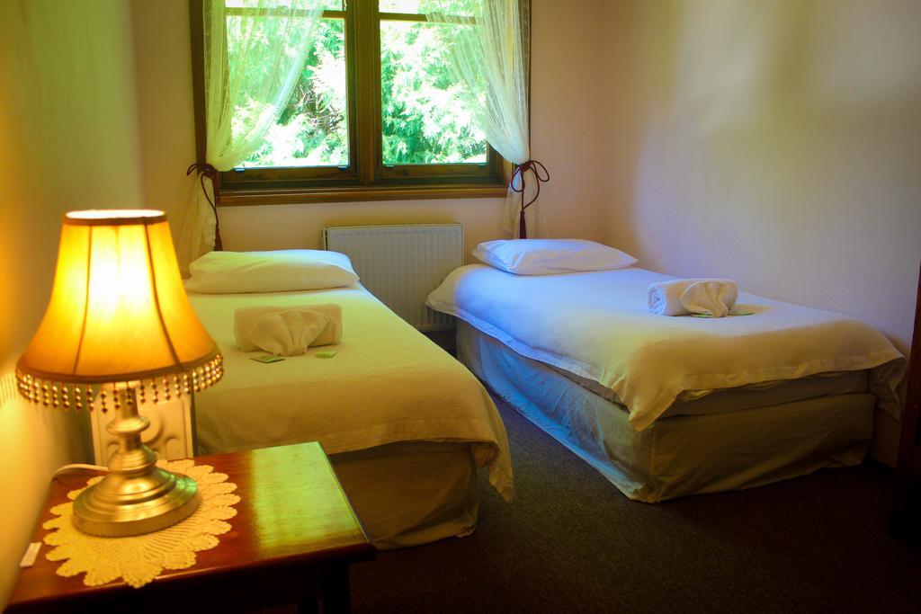 Hotel Avonleigh คาทุมบา ห้อง รูปภาพ