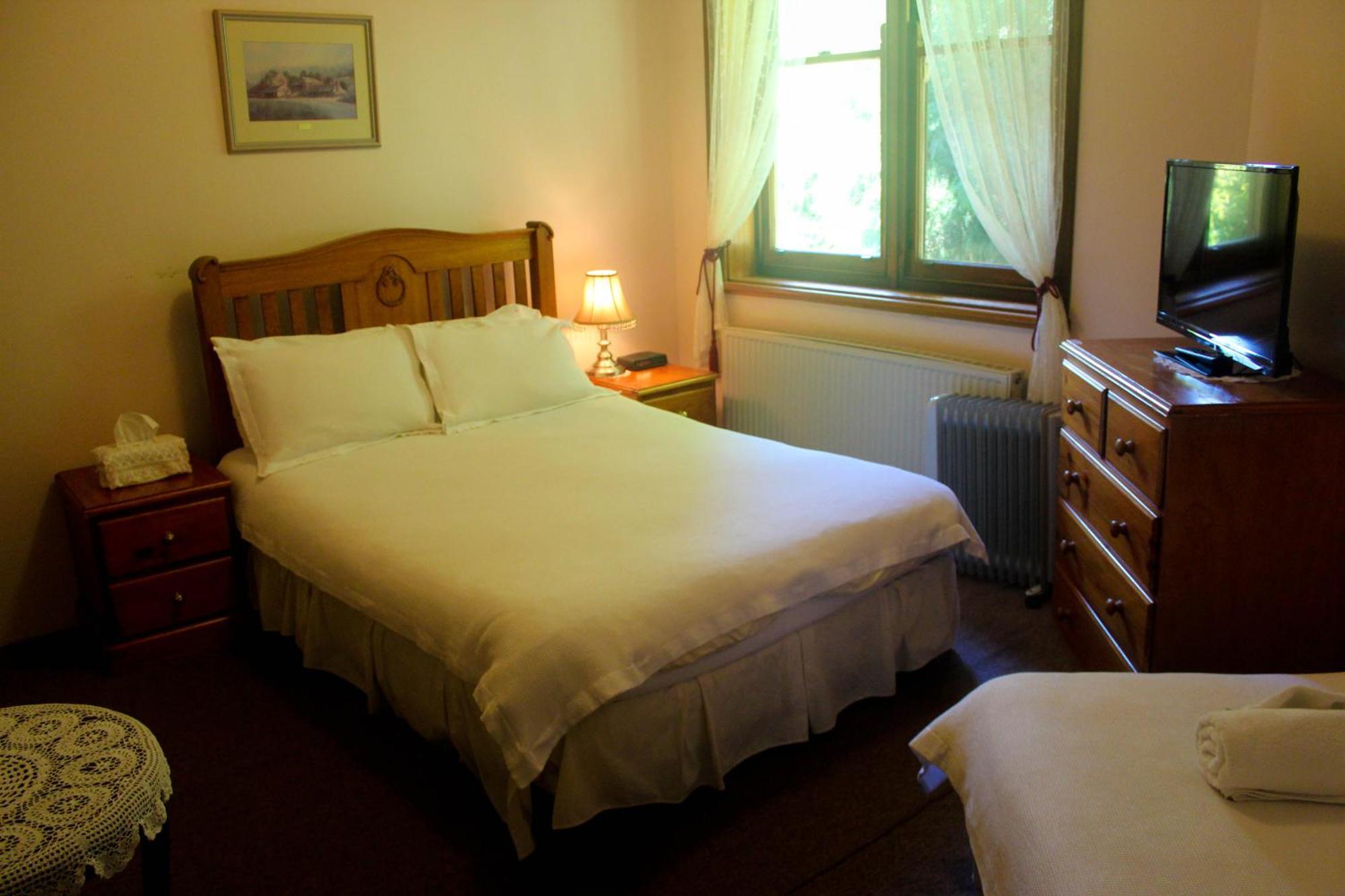 Hotel Avonleigh คาทุมบา ภายนอก รูปภาพ