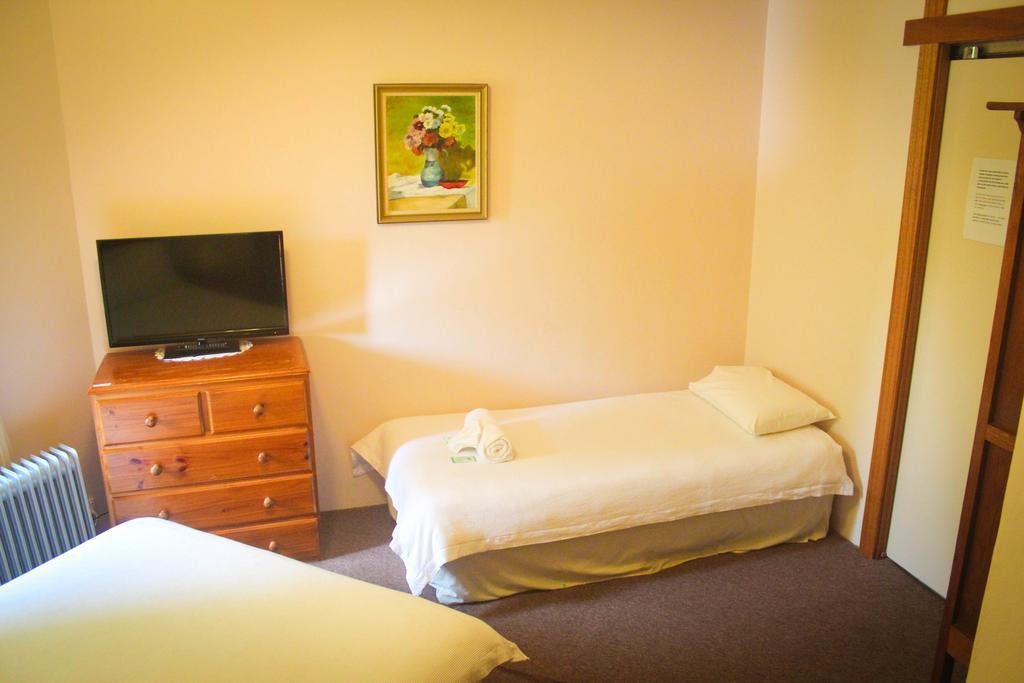Hotel Avonleigh คาทุมบา ห้อง รูปภาพ