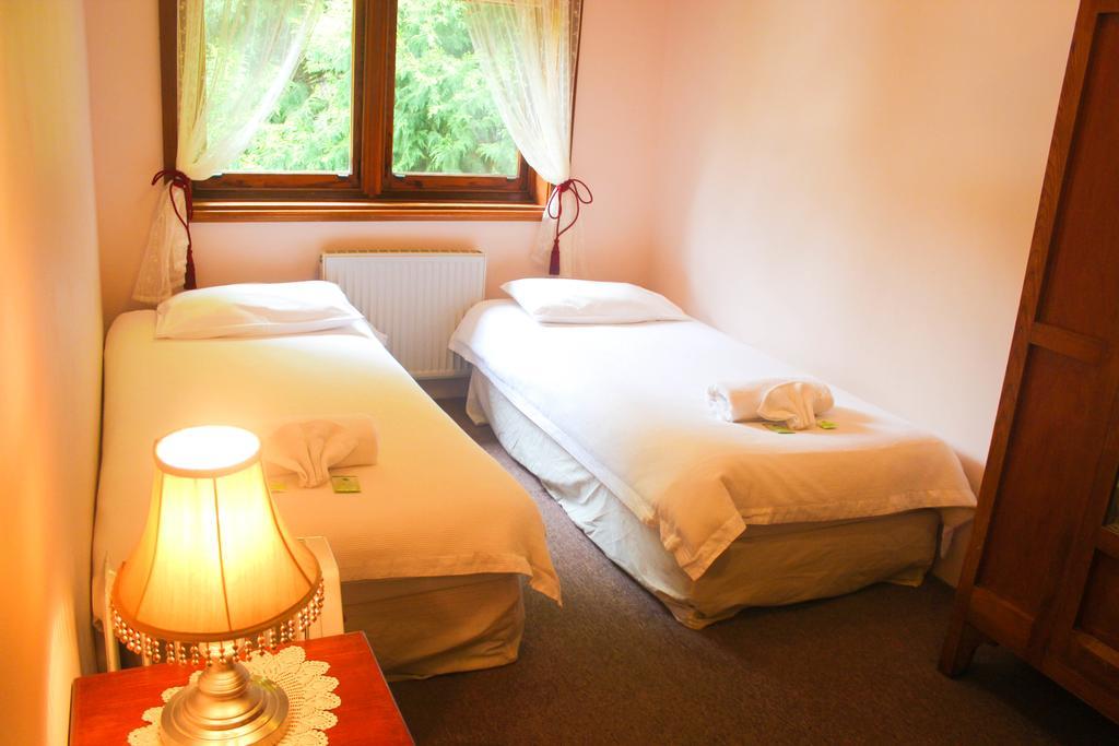 Hotel Avonleigh คาทุมบา ห้อง รูปภาพ