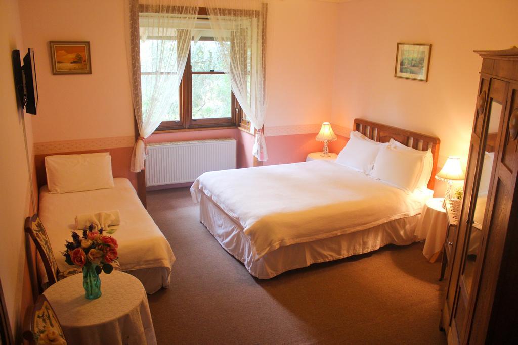 Hotel Avonleigh คาทุมบา ห้อง รูปภาพ