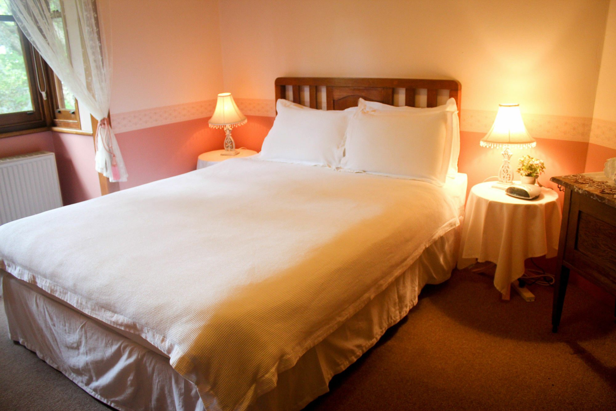 Hotel Avonleigh คาทุมบา ภายนอก รูปภาพ